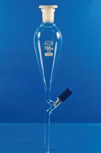 063.100 Embudo de decantación de 100 ml vidrio de borosilicato, grifo punzón PTFE - Quimivitalab