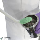 8293H-10 Cuchara angulada de mango largo de HDPE no estéril, 10 ml. (100 uds)