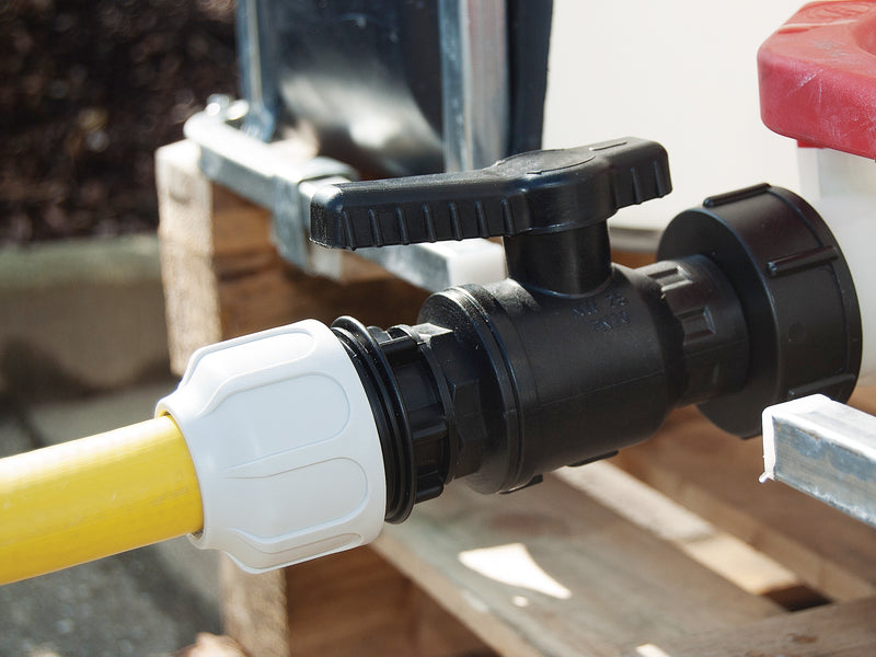 0534-0001: Llave de salida para GRG con racor para mangueras. - Quimivitalab