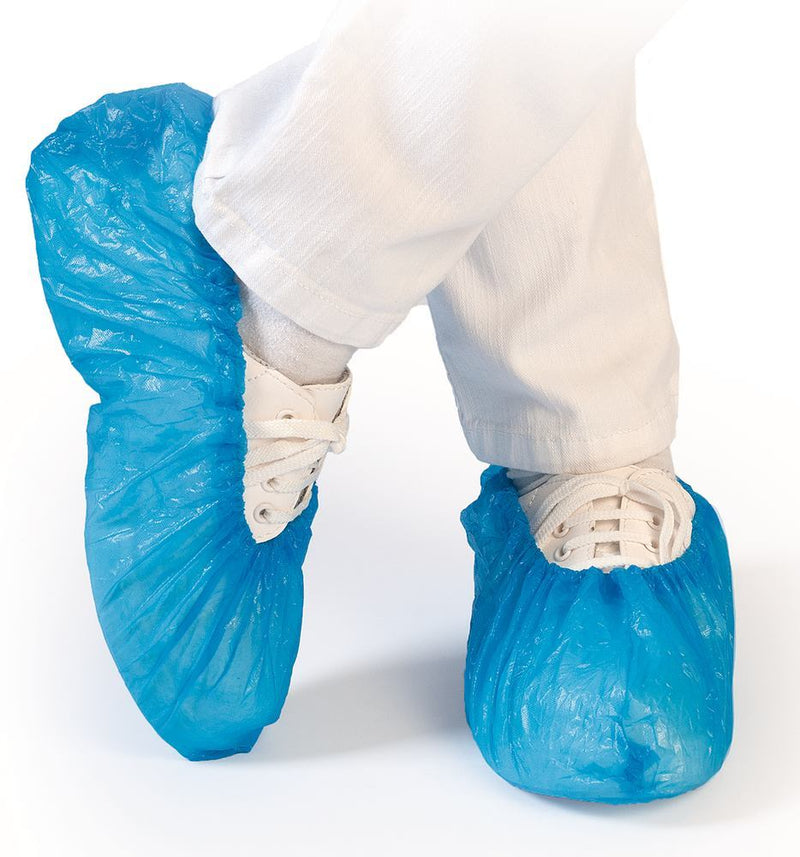 1CXE.1 Cubrezapatos desechables, CPE, azules, grosor 25 micras, largo 41mm (100 uds) - Quimivitalab