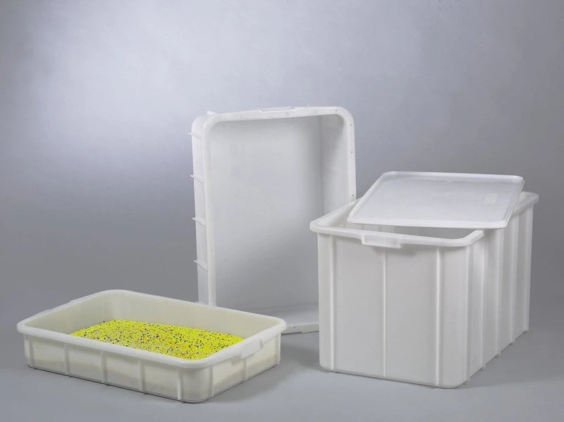 3418-0194 Caja de almacenamiento de HDPE blanca 660x450x410 mm, 94 litros - Quimivitalab